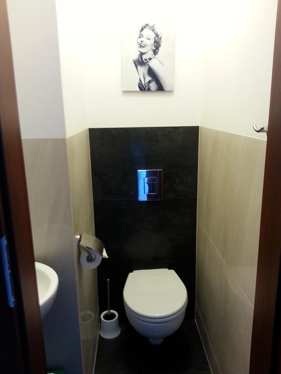 Pokoje W Apartamencie Danuta Gdynia Szoba fotó